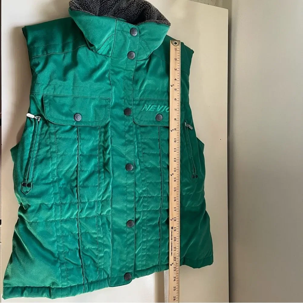 Nevica Vintage Ski Vest Quilted Retro Green Fleece Size 8 Apres Ski Gaper Day